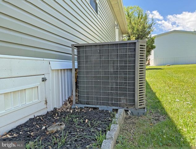 25 SPINNING WHEEL LN, Rehoboth Beach, DE 19971
