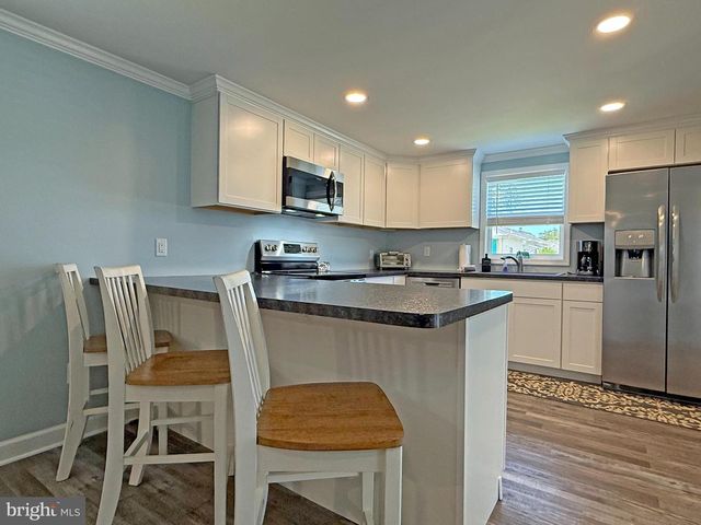25 SPINNING WHEEL LN, Rehoboth Beach, DE 19971