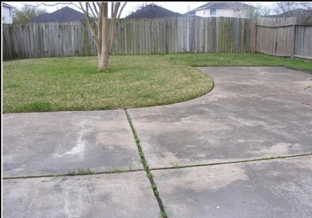 9226 Benthos Drive, Houston, TX 77083