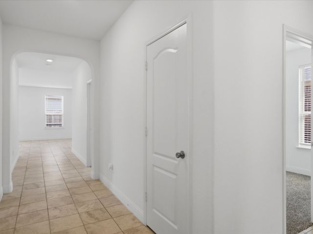 10236 Fox Springs Drive, Fort Worth, TX 76131