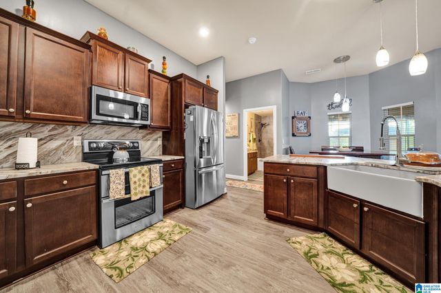 1320 SILVER CREEK TRACE, Alabaster, AL 35007