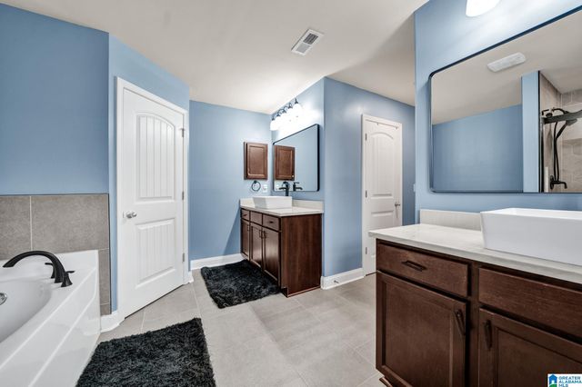 1320 SILVER CREEK TRACE, Alabaster, AL 35007