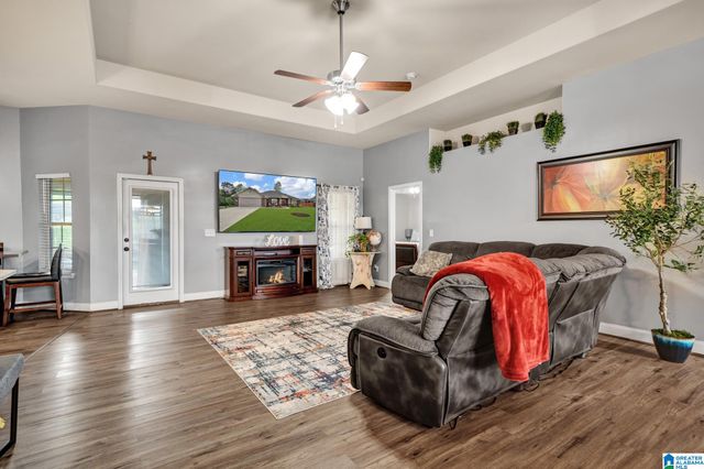 1320 SILVER CREEK TRACE, Alabaster, AL 35007
