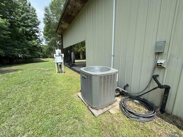 226 Almand, Waskom, TX 75692