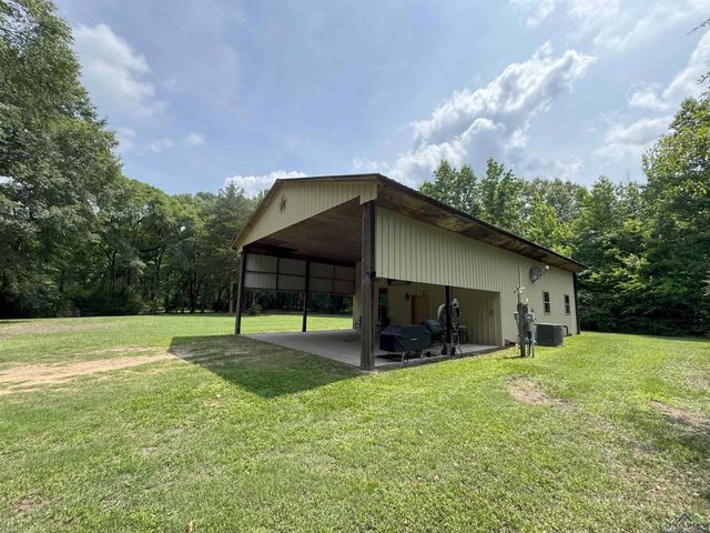 226 Almand, Waskom, TX 75692