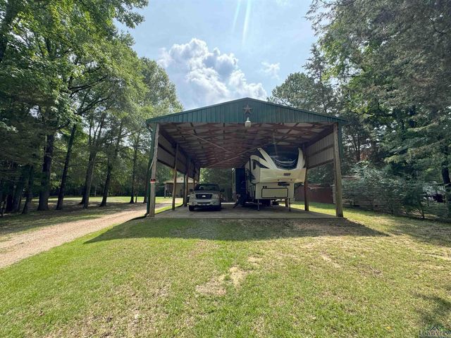 226 Almand, Waskom, TX 75692