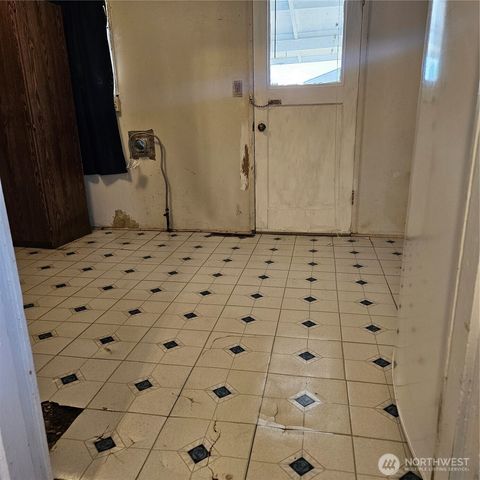 14817 Portland Avenue SW, Lakewood, WA 98498