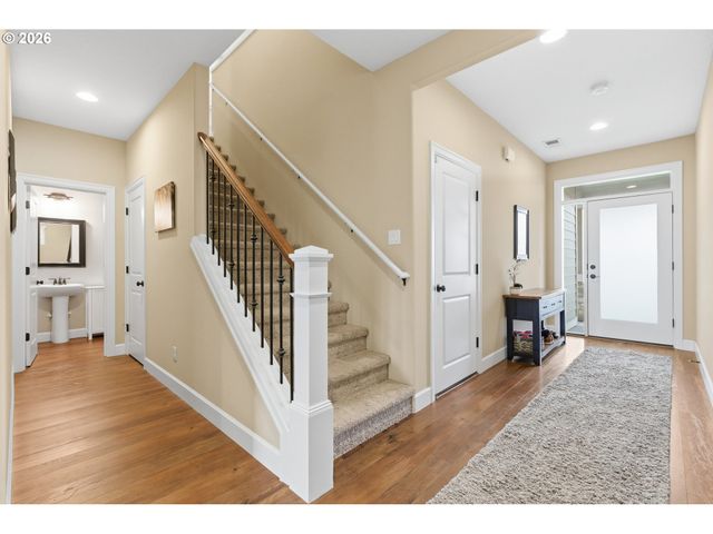 3750 Se MCKENZIE Ave, Hillsboro, OR 97123