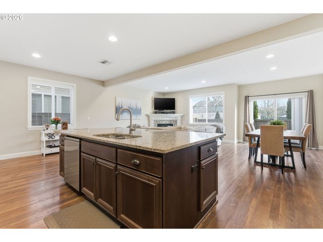 3750 Se MCKENZIE Ave, Hillsboro, OR 97123