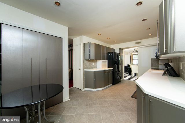 2 PLEASANT VIEW TERRACE, Marlton, NJ 08053