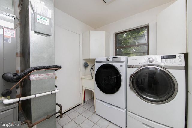 2 PLEASANT VIEW TERRACE, Marlton, NJ 08053