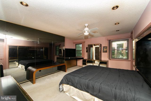 2 PLEASANT VIEW TERRACE, Marlton, NJ 08053