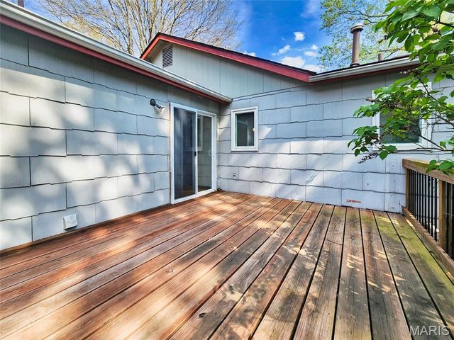 1938 Riverwood Trails Drive, Hazelwood, MO 63031