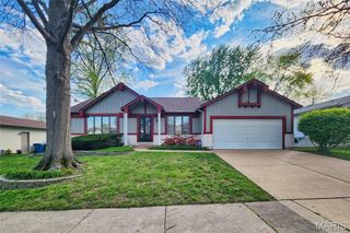 1938 Riverwood Trails Drive, Hazelwood, MO 63031