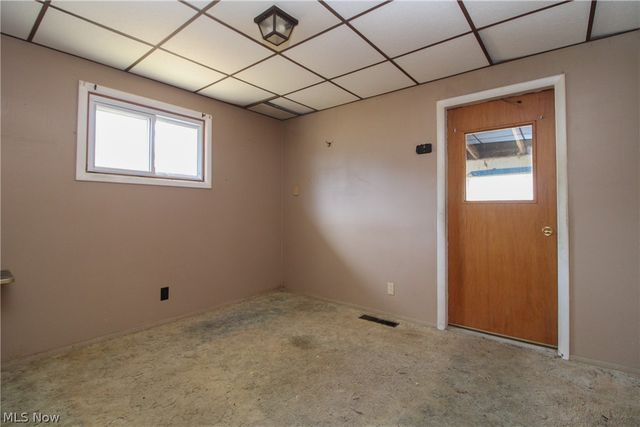 17638 Laurel Avenue, Lake Milton, OH 44429