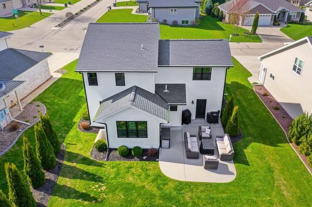 1108 HEYERDAHL HEIGHTS, Hobart, WI 54115