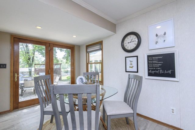 18385 Heathway LANE, Brookfield, WI 53045
