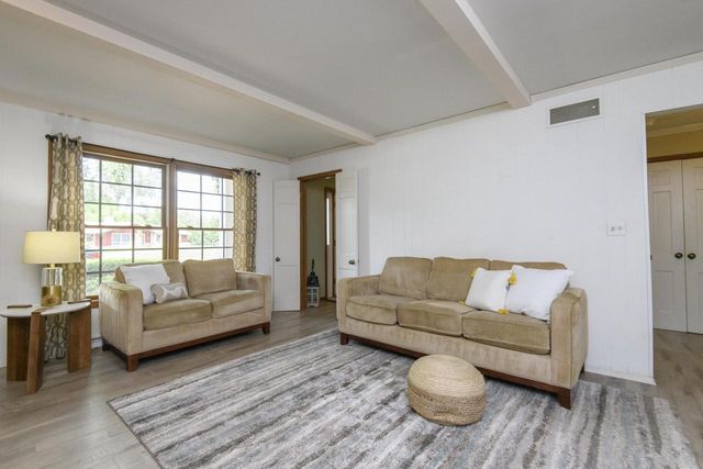 18385 Heathway LANE, Brookfield, WI 53045