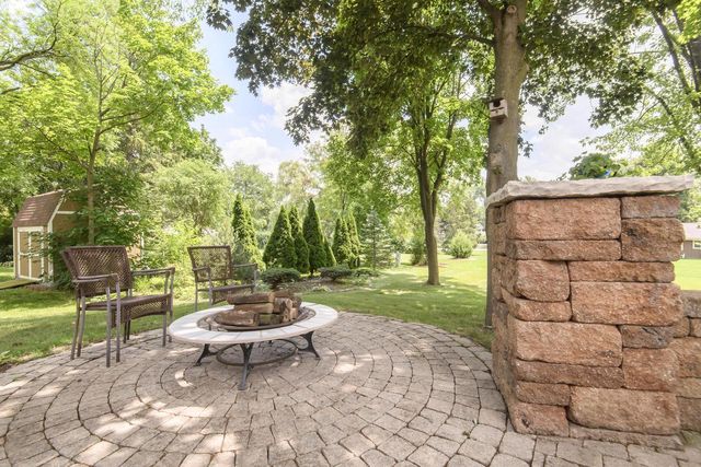 18385 Heathway LANE, Brookfield, WI 53045