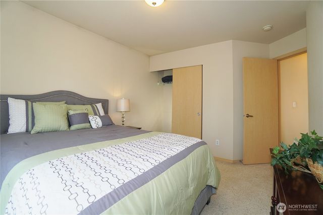 16034 SE 254th Street, Covington, WA 98042