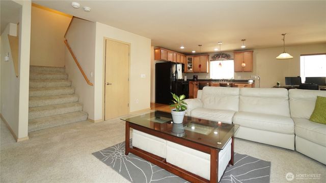 16034 SE 254th Street, Covington, WA 98042