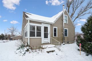 102 Broadyway Street, West Branch, IA 52358