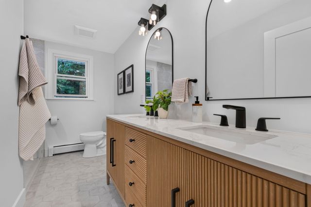 8 Carriage Drive, Acton, MA 01720