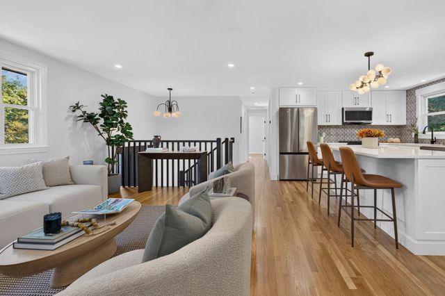 8 Carriage Drive, Acton, MA 01720