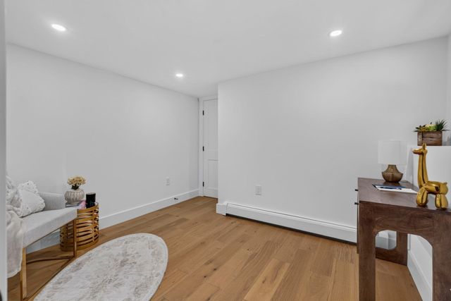 8 Carriage Drive, Acton, MA 01720
