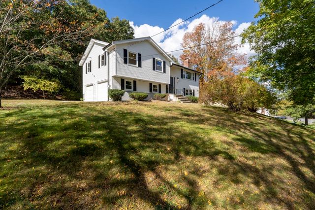 8 Carriage Drive, Acton, MA 01720