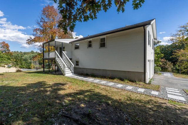 8 Carriage Drive, Acton, MA 01720