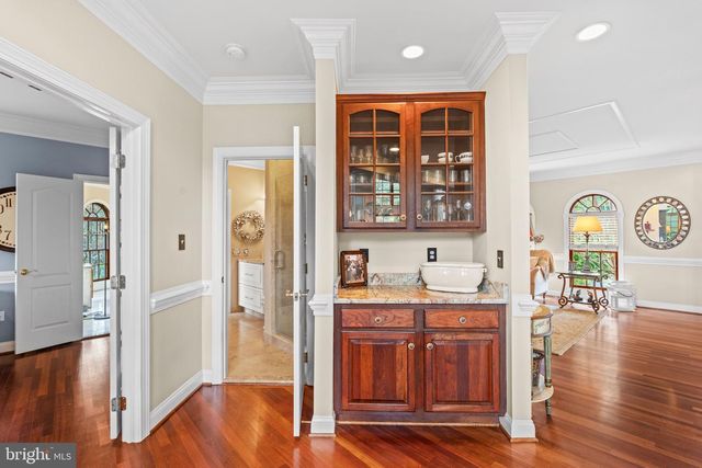 5452 CHANDLEY FARM CIR, Centreville, VA 20120