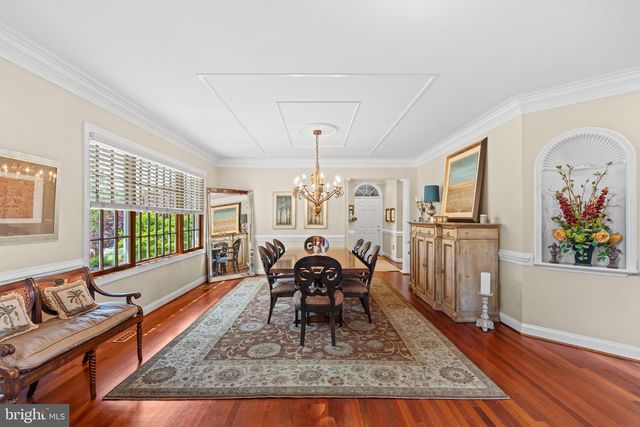 5452 CHANDLEY FARM CIR, Centreville, VA 20120