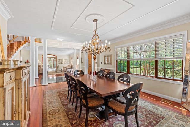 5452 CHANDLEY FARM CIR, Centreville, VA 20120