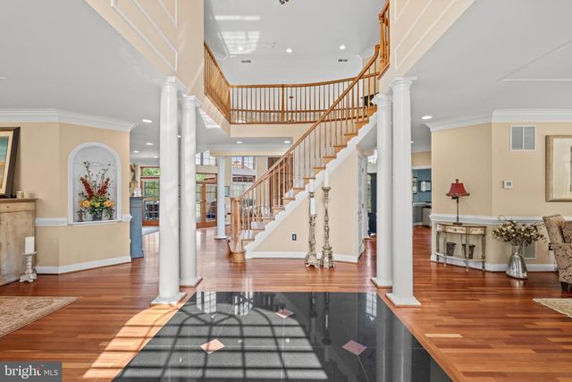 5452 CHANDLEY FARM CIR, Centreville, VA 20120