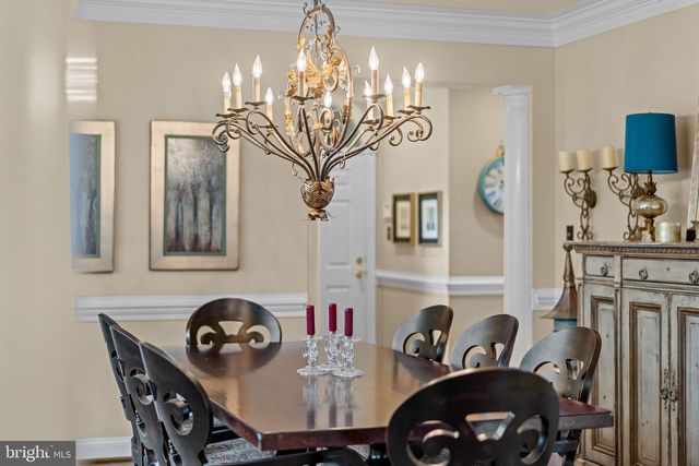5452 CHANDLEY FARM CIR, Centreville, VA 20120