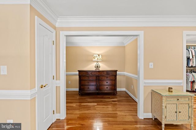 5452 CHANDLEY FARM CIR, Centreville, VA 20120