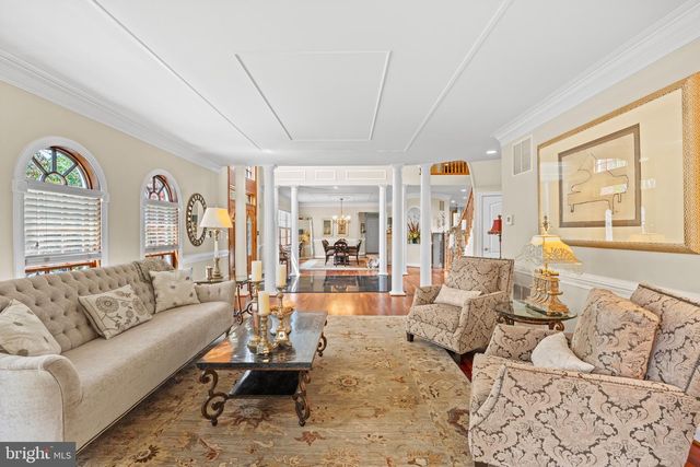 5452 CHANDLEY FARM CIR, Centreville, VA 20120