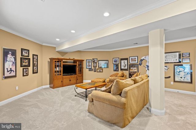 5452 CHANDLEY FARM CIR, Centreville, VA 20120