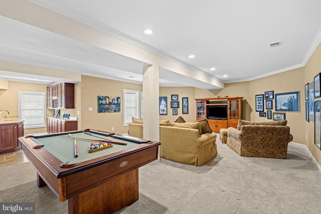 5452 CHANDLEY FARM CIR, Centreville, VA 20120