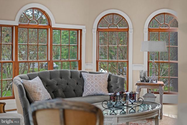 5452 CHANDLEY FARM CIR, Centreville, VA 20120