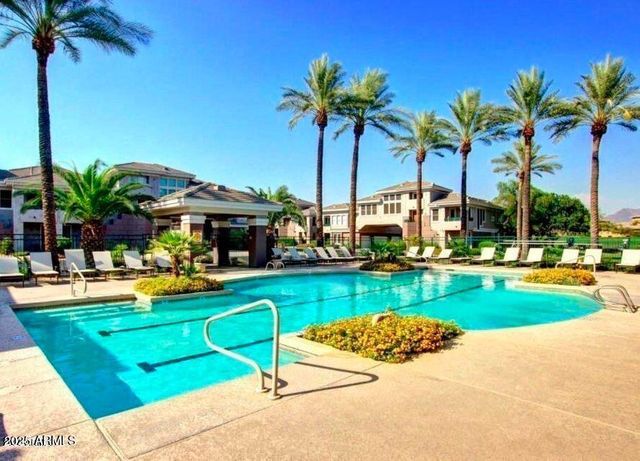 15221 N CLUBGATE Drive 2057, Scottsdale, AZ 85254