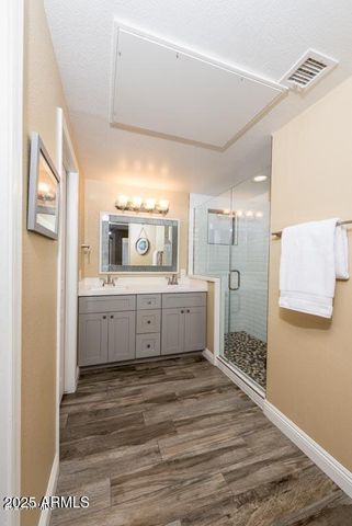 15221 N CLUBGATE Drive 2057, Scottsdale, AZ 85254
