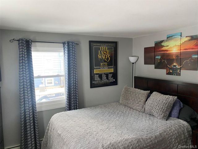 34 Ambassador Lane, Newburgh, NY 12550