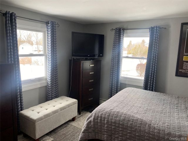 34 Ambassador Lane, Newburgh, NY 12550