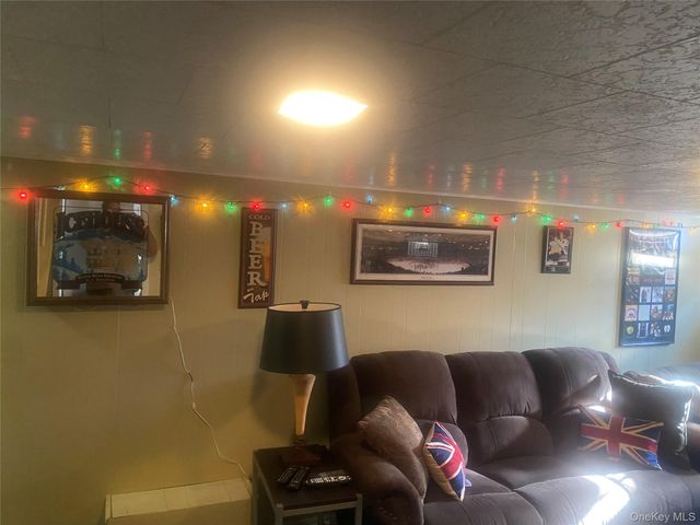 34 Ambassador Lane, Newburgh, NY 12550