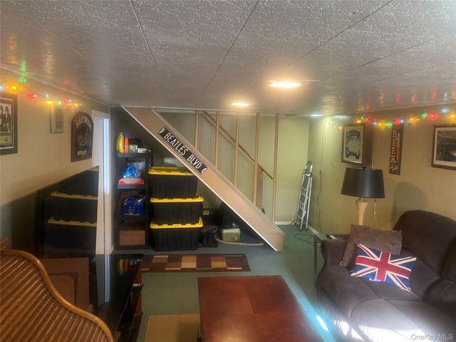 34 Ambassador Lane, Newburgh, NY 12550