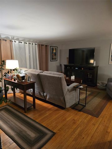 34 Ambassador Lane, Newburgh, NY 12550