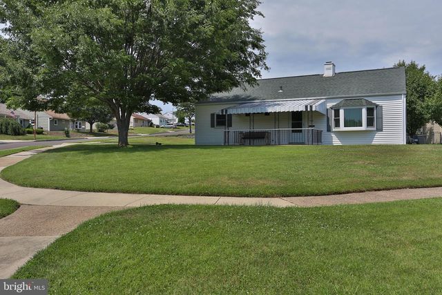 100 BEDFORD RD, Fairless Hills, PA 19030