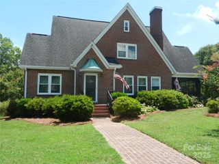 610 E Main Street, Cherryville, NC 28021